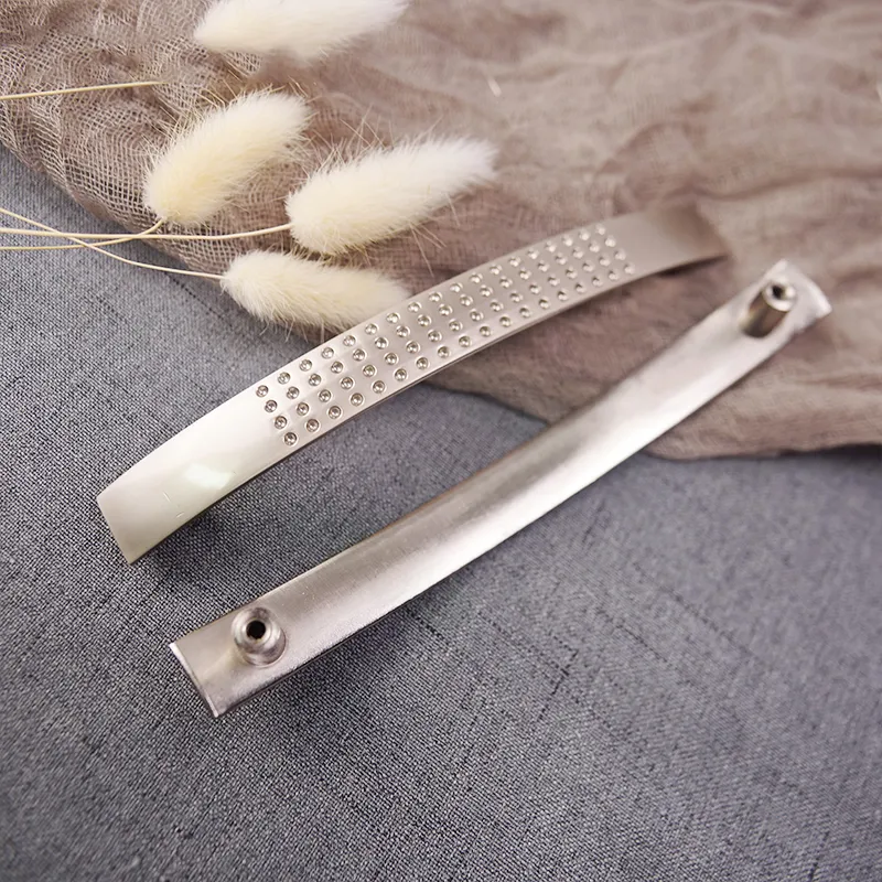 Brushed Nickel Zinc Alloy Wardrobe Kitchen Bedroom Closet Cabinet Handles Pull