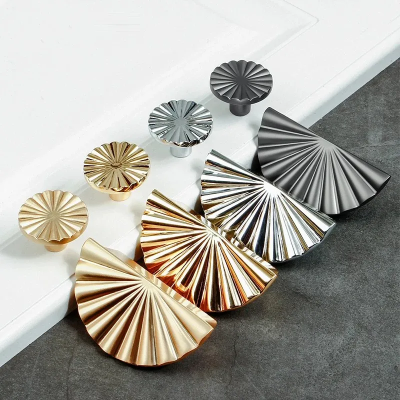 Cabinet Petal Handle Zinc Alloy Light Luxury Small Handle Knob