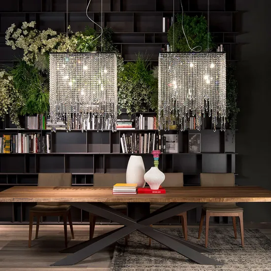 chunky wooden table legs