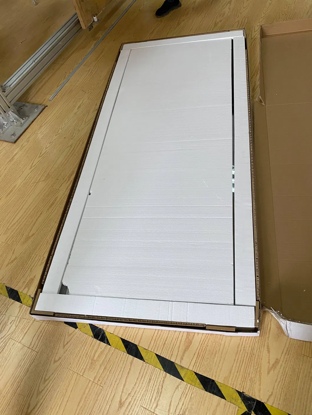 Steel Frame Sliding Glass Door Double Grid Door