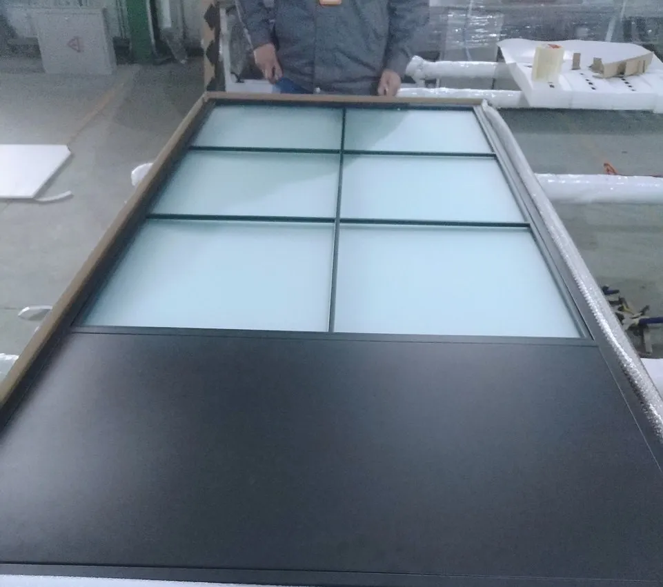 Double Kick Helder Metal Frame Clear Glass Doors with Barn Door Hardware