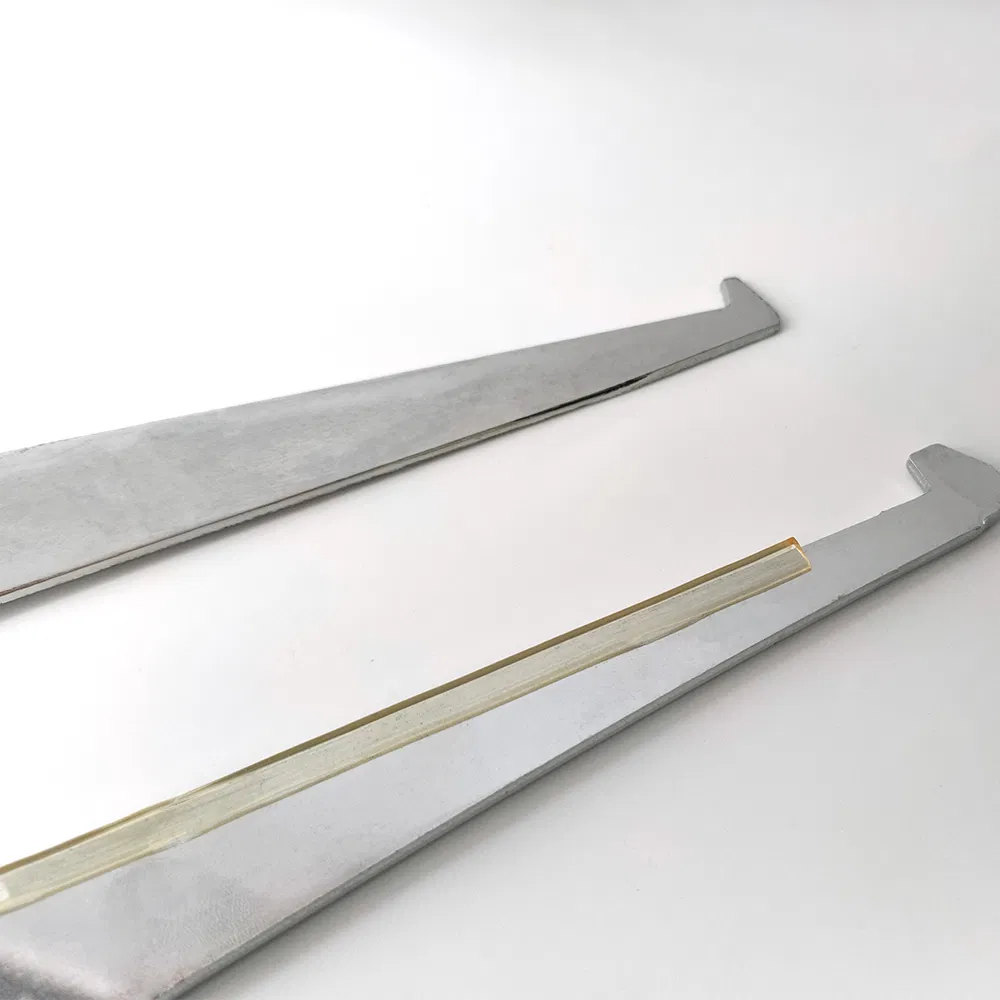 Shop Decoration Shelf Slotted Steel Brackets for Glass Support