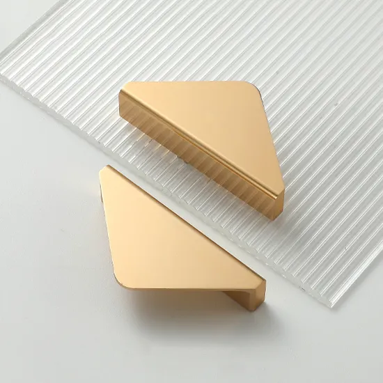 Simple Aluminum Bright Gold Triangle Kitchen Cabinet Pull Handles Cabinet Door Handle