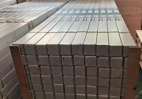 cabinet crystal legs