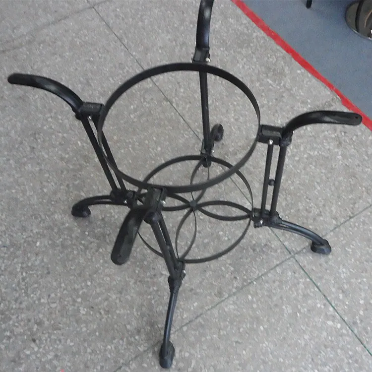 Antique Ornamental Wourght Cast Iron Table Legs for Restaurant Diner Table