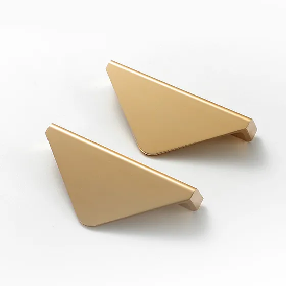 Simple Aluminum Bright Gold Triangle Kitchen Cabinet Pull Handles Cabinet Door Handle